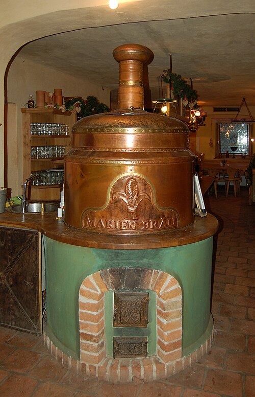 Datei:Marienbräu Brauanlage 02.jpg